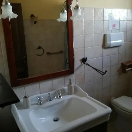Il Grappolo E La Rosa Agriturismo In Montefalco Apartament Casale (Umbria)