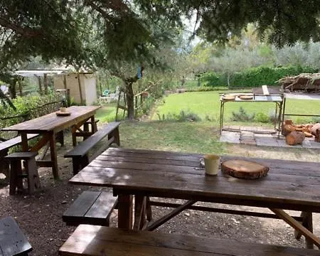 Il Grappolo E La Rosa Agriturismo In Montefalco Apartamento Casale (Umbria)