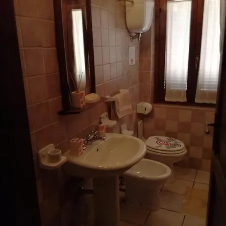 Il Grappolo E La Rosa Agriturismo In Montefalco
